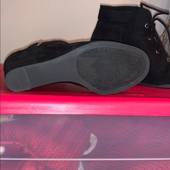 Wedges - Picture 2 of 2